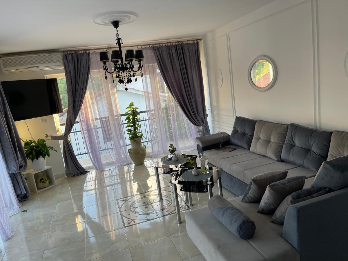 Apartmani Cirovic Luxury Herceg Novi Dış mekan fotoğraf