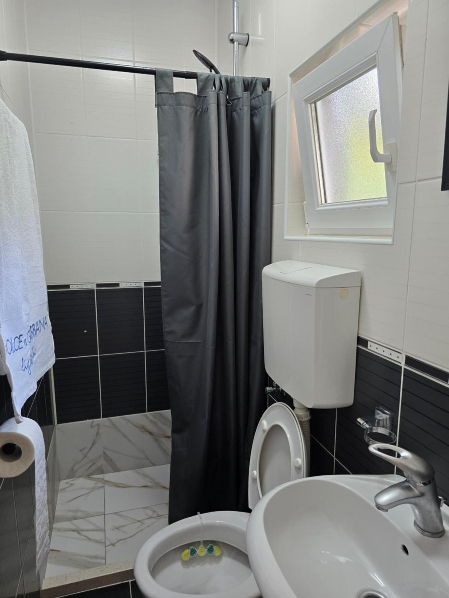 Apartmani Cirovic Luxury Herceg Novi Dış mekan fotoğraf